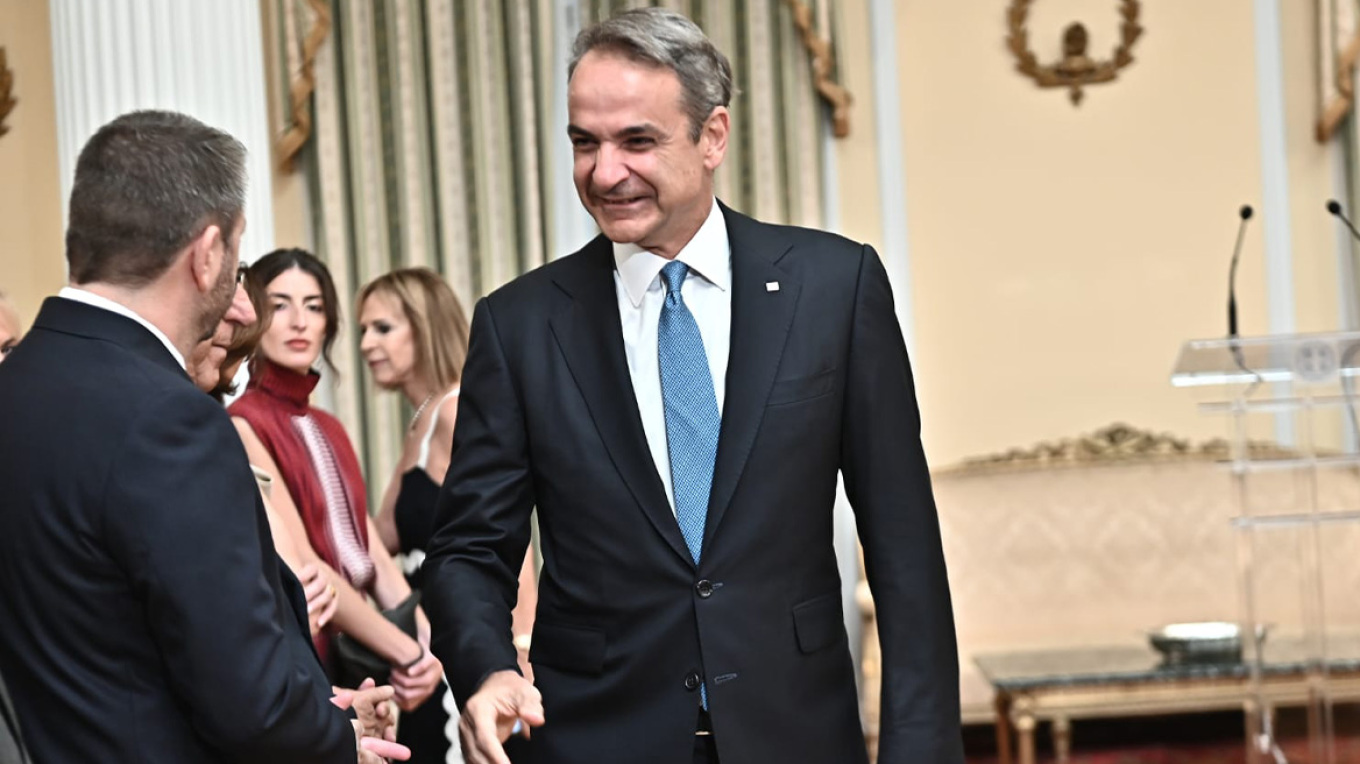 Η δεξίωση στο Προεδρικό Μέγαρο για την 52η επέτειο Αποκατάστασης της Δημοκρατίας