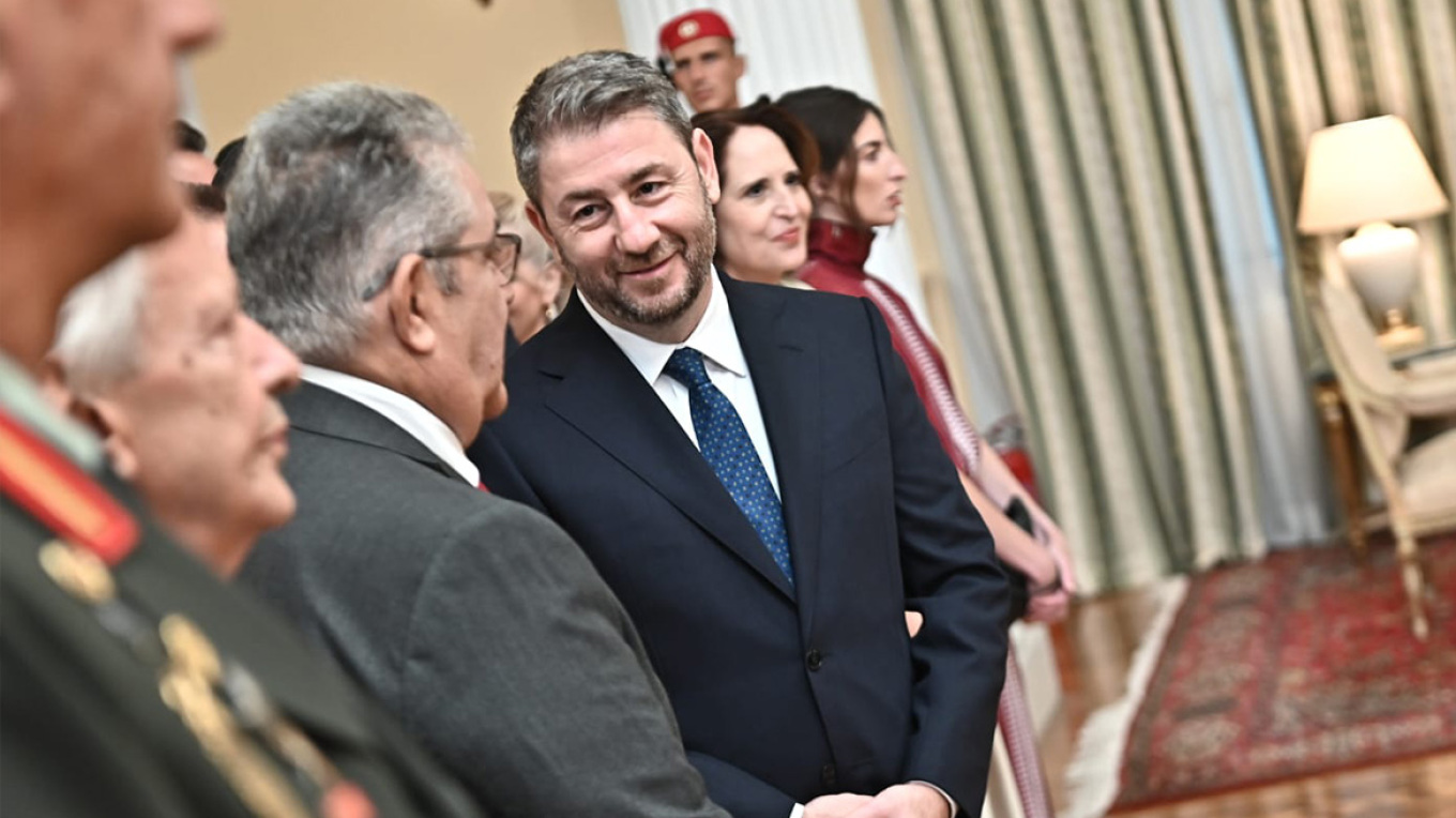 Η δεξίωση στο Προεδρικό Μέγαρο για την 52η επέτειο Αποκατάστασης της Δημοκρατίας 