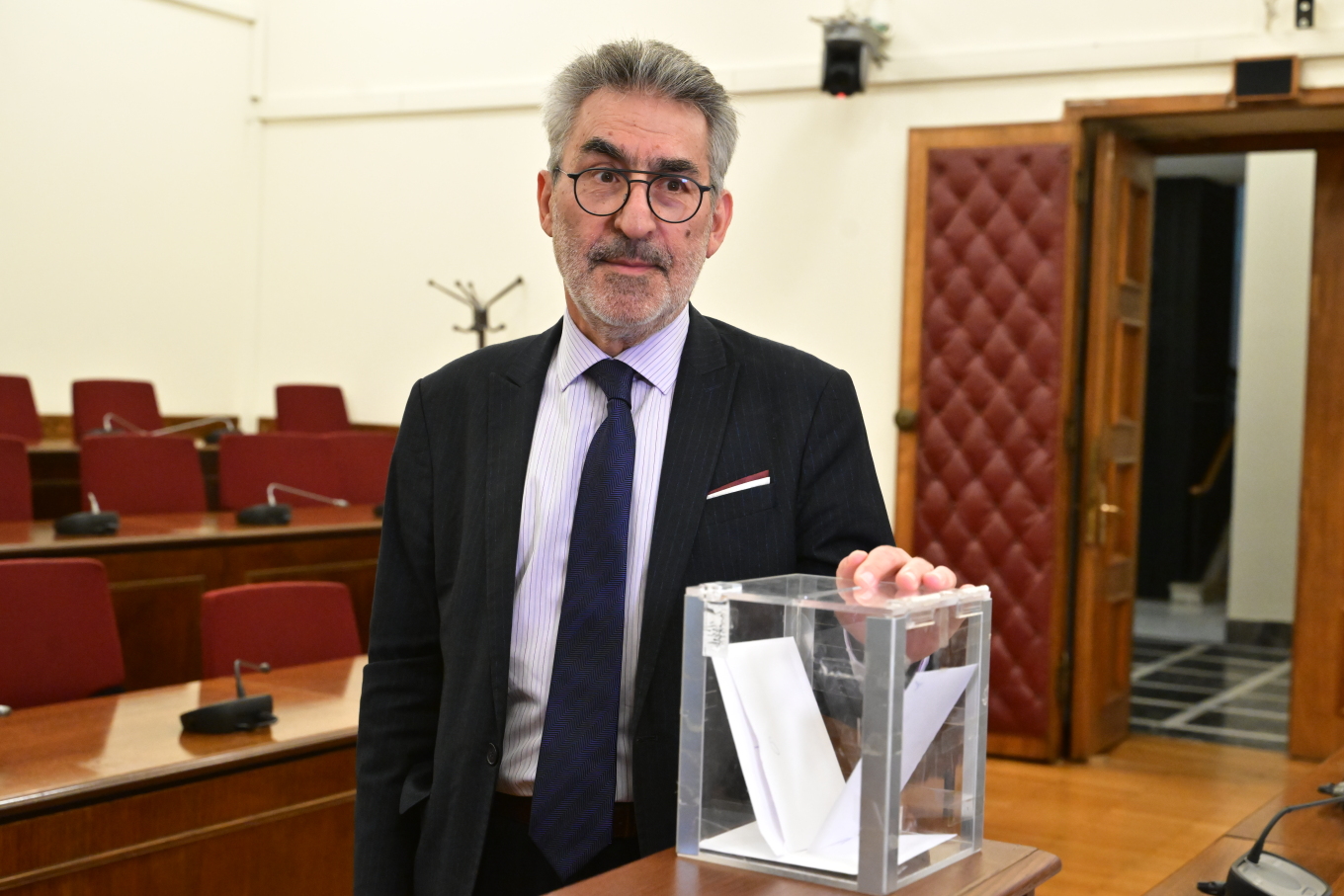 ΣΥΡΙΖΑ: Η ψηφοφορία για την εκλογή της Ρένας Δούρου στη θέση της προέδρου της Κ.Ο.