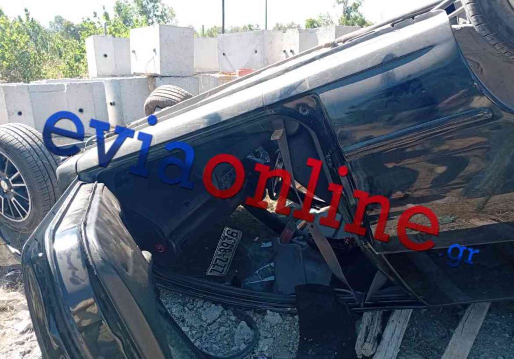 Εύβοια: Αυτοκίνητο έφυγε εκτός δρόμου και κατέληξε και τουμπαρισμένο