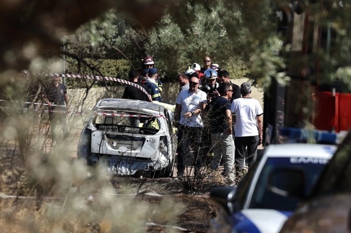 Εντοπίστηκε νεκρός οδηγός στα Σπάτα