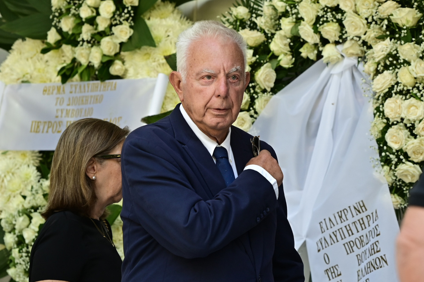 kideia_stefanos_manos