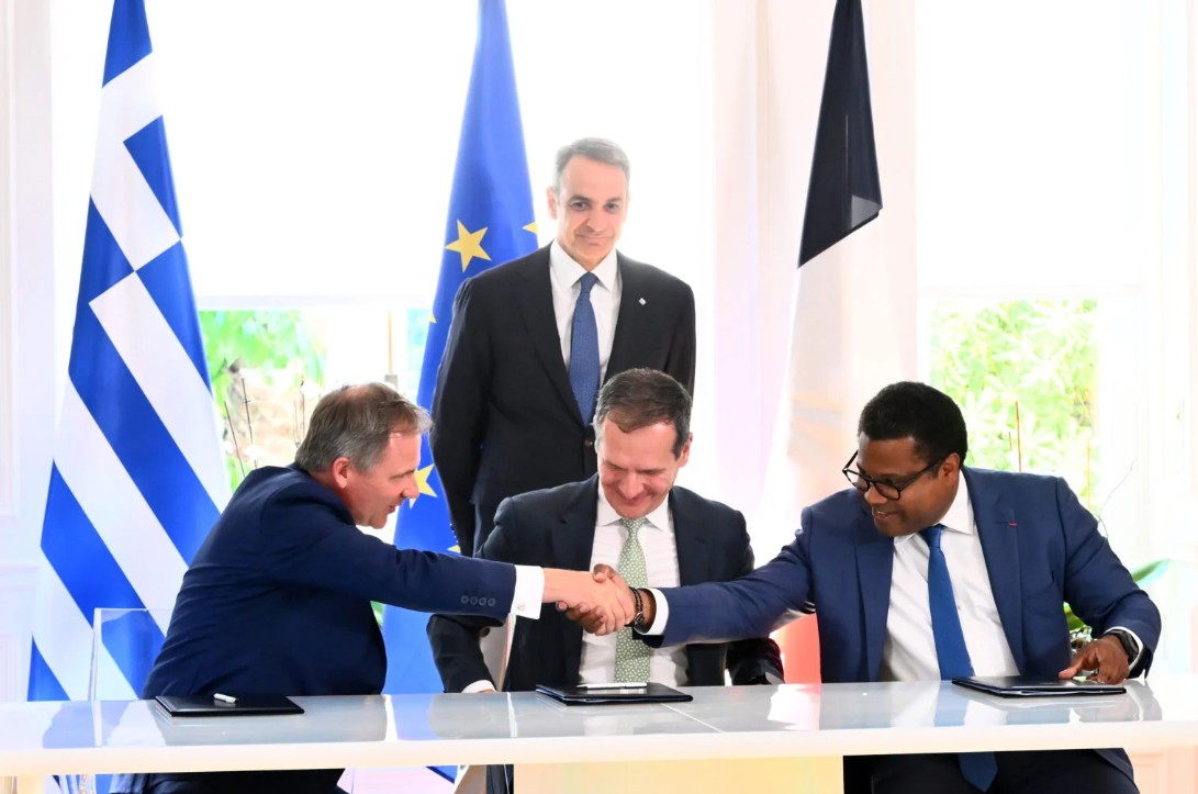 Υπεγράφη η συμφωνία με τη γαλλική εταιρεία «Meridiam» για την ηλεκτρική διασύνδεση Ελλάδας-Κύπρου