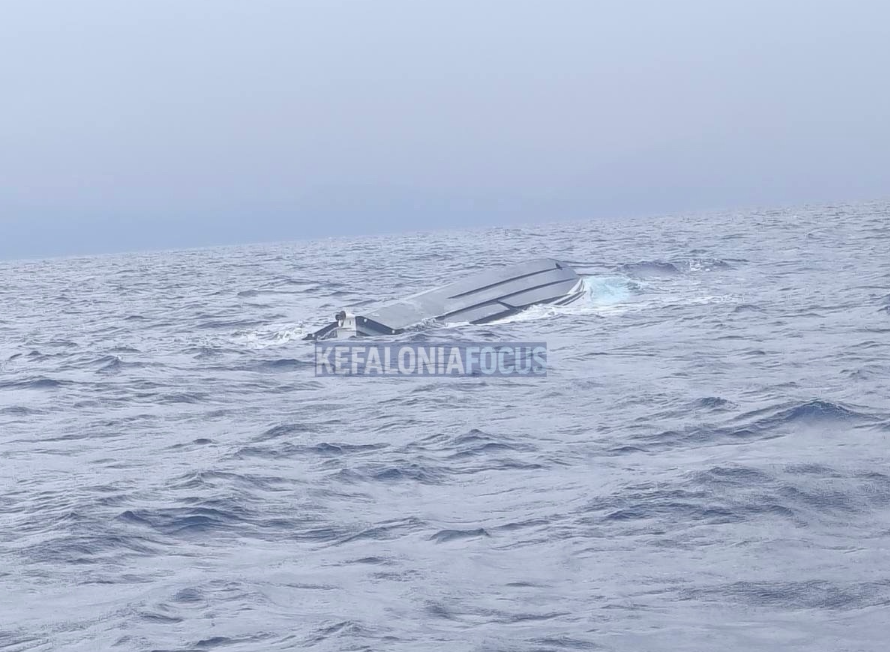 Ανατροπή ταχυπλόου στην Κεφαλονιά
