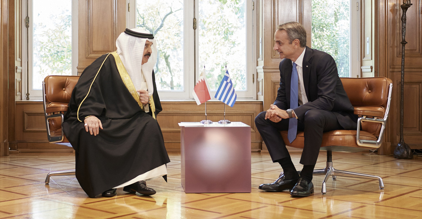 Συνάντηση Μητσοτάκη με τον Bασιλιά του Μπαχρέιν