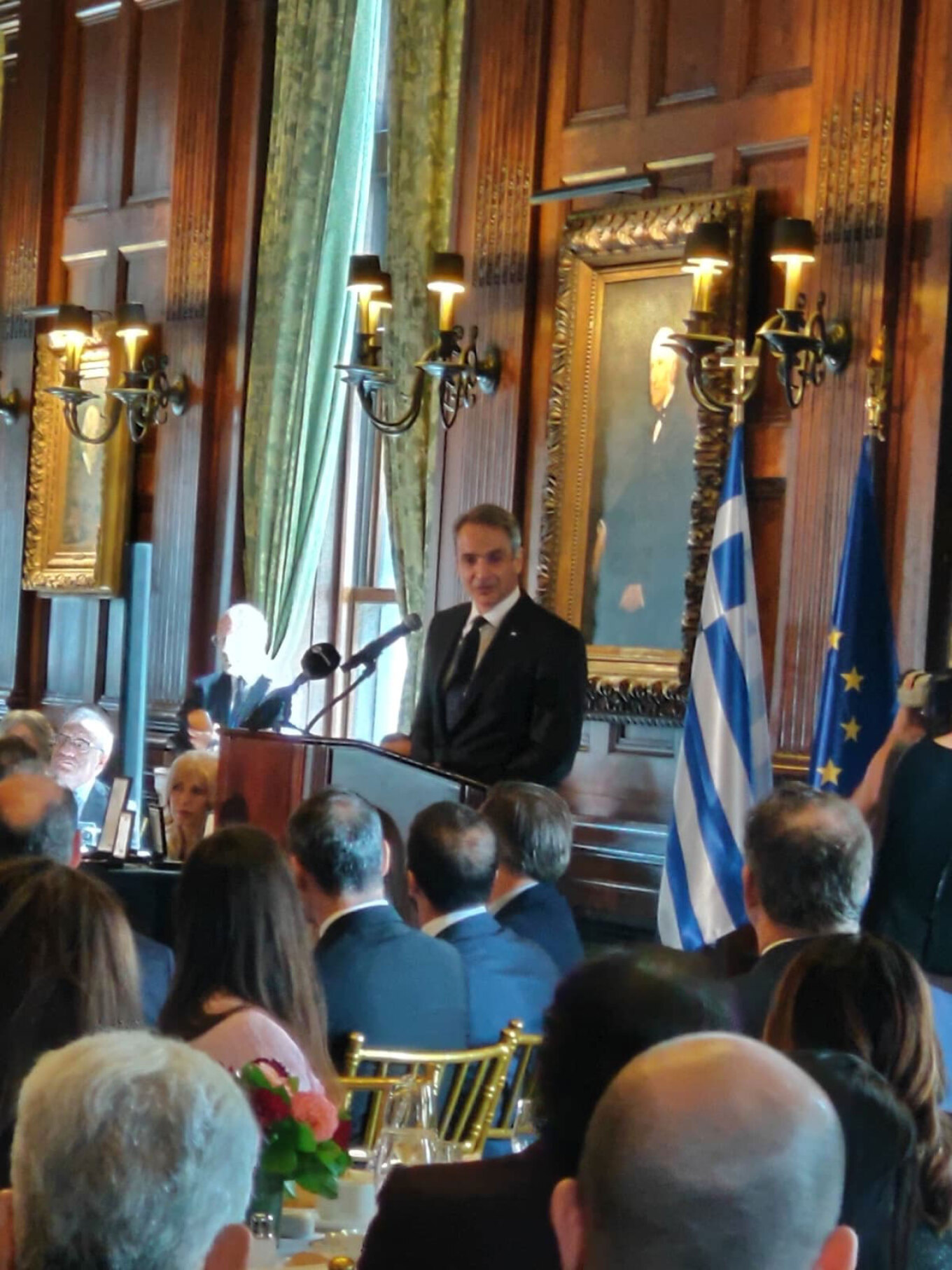 Μητσοτάκης στους ομογενείς