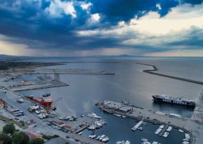 ΤΑ ΝΕΑ: Δεν πωλείται το λιμάνι της Αλεξανδρούπολης